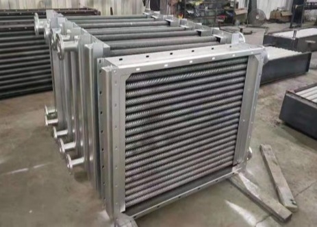 高性能のエアコンの熱交換器のステンレス鋼のひれアルミニウム管